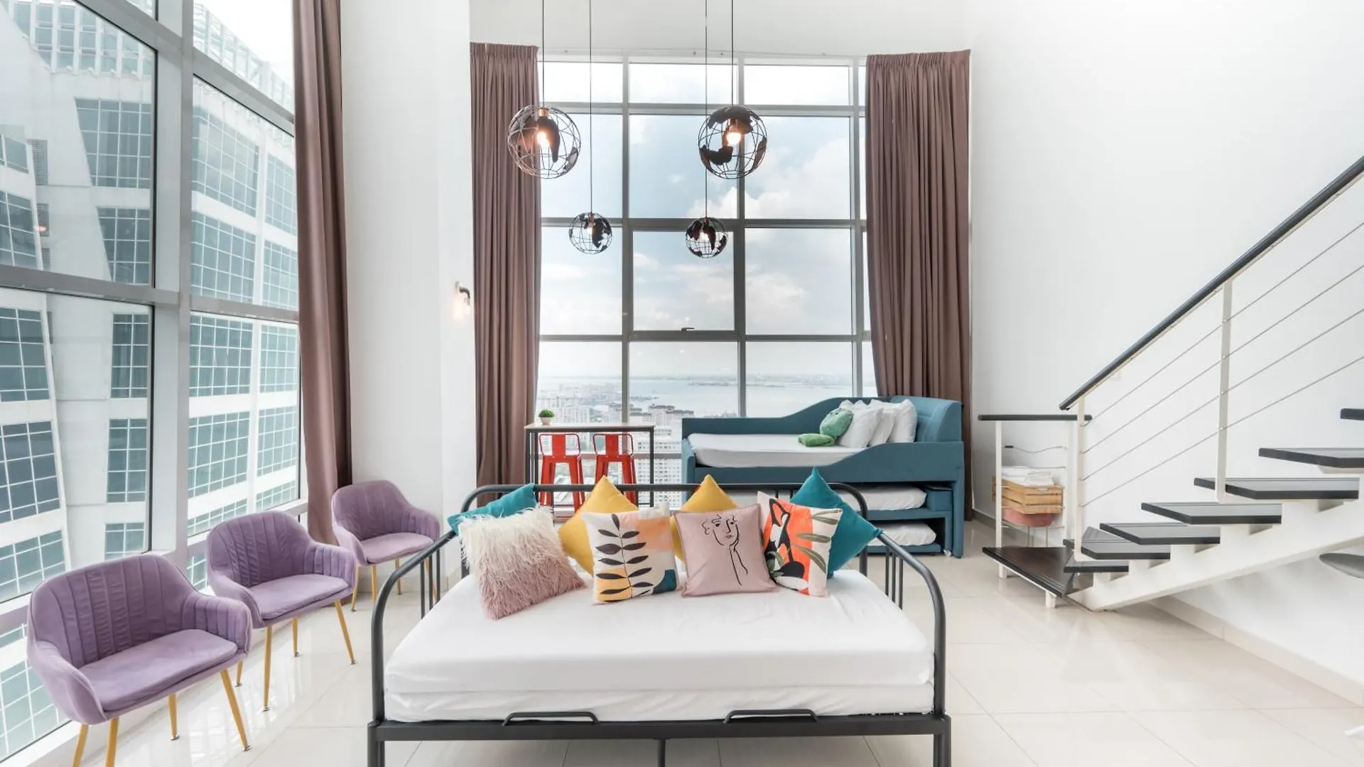 Maritime Seaview 2Bedrooms 2Carparks 4-12Pax Jelutong Apartment