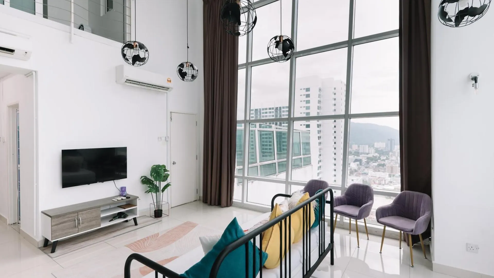 Maritime Seaview 2Bedrooms 2Carparks 4-12Pax Jelutong Apartment