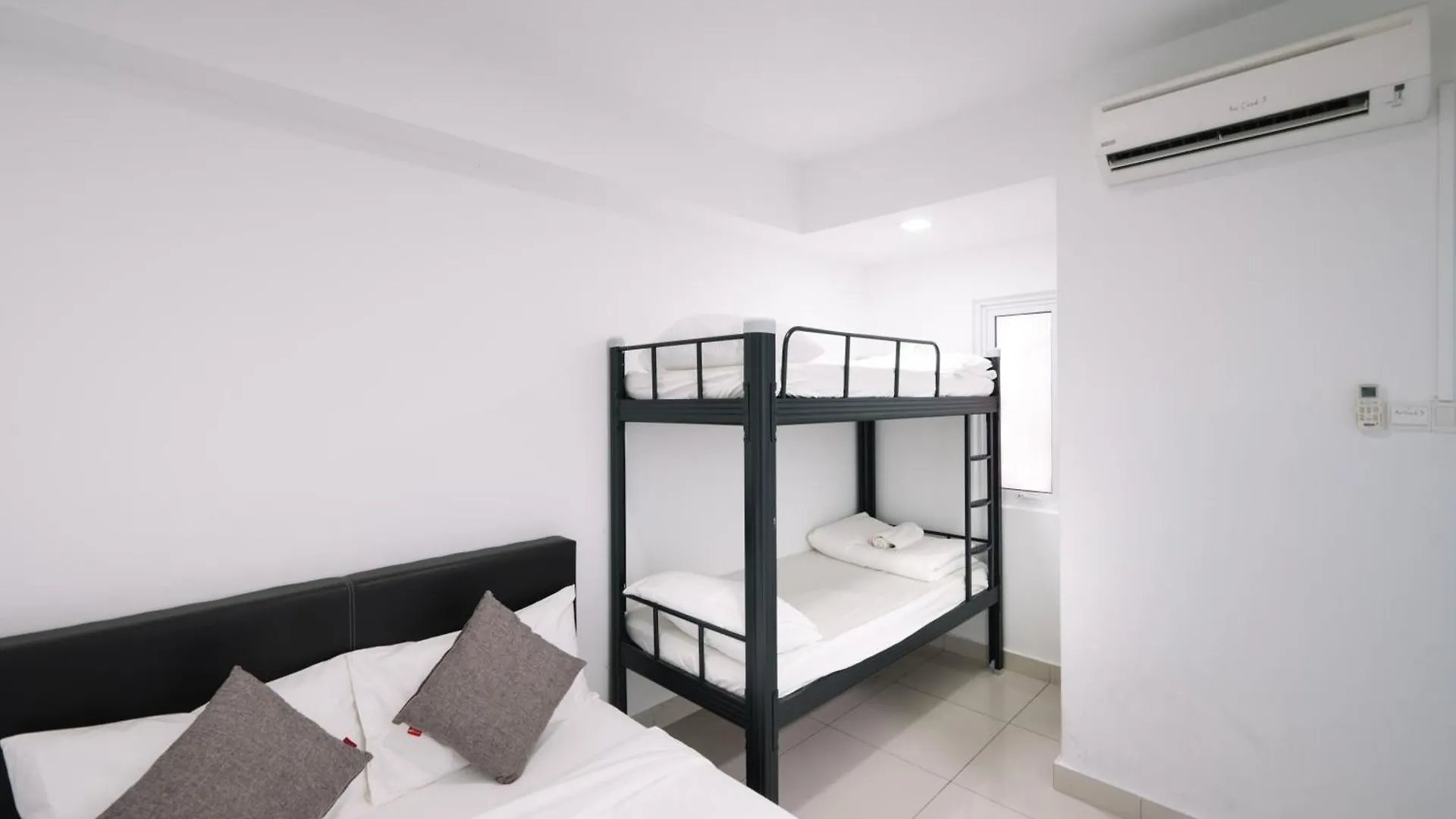 Maritime Seaview 2Bedrooms 2Carparks 4-12Pax Jelutong 0*,  Μαλαισία